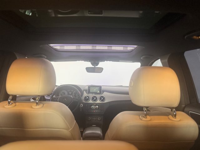 MERCEDES-BENZ B 200 usata 18