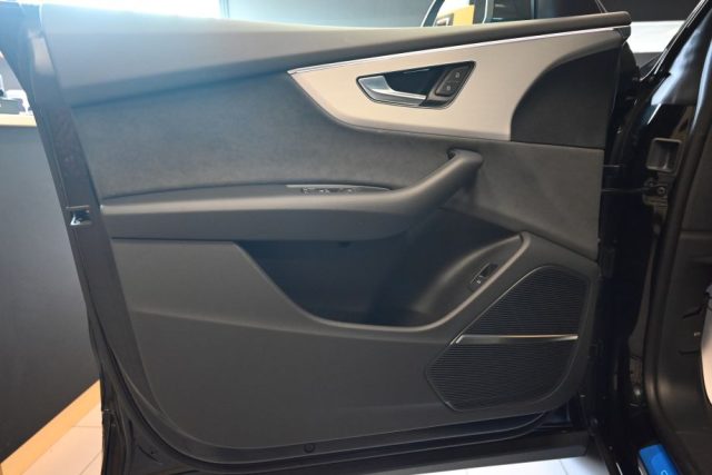 AUDI Q8 usata 39