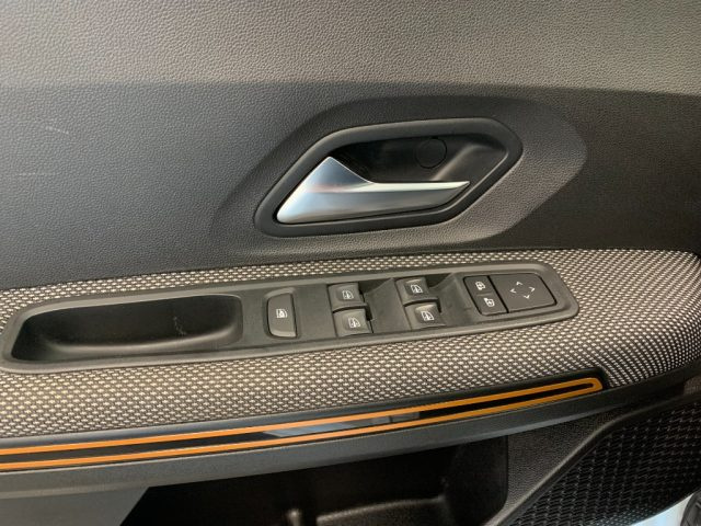 DACIA Sandero usata, con MP3