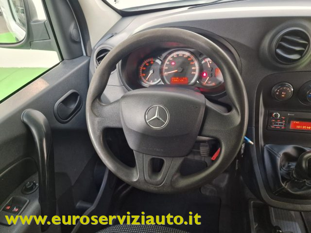 MERCEDES-BENZ Citan usata, con MP3
