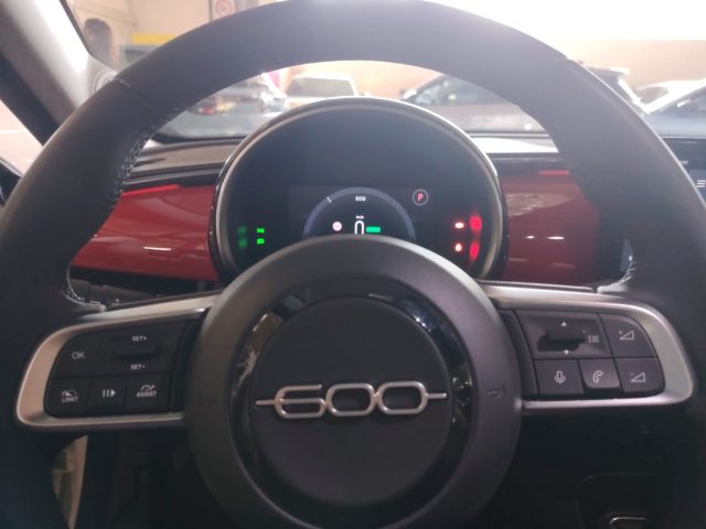 FIAT 600e usata 27