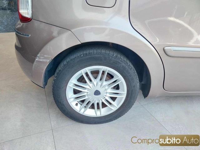 LANCIA MUSA usata, con Interni in pelle