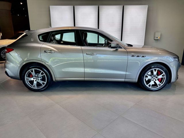 MASERATI Levante usata, con Alzacristalli elettrici