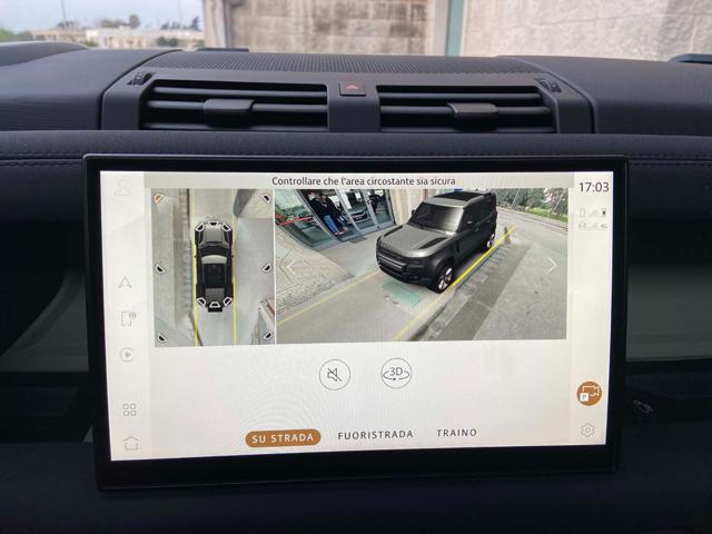LAND ROVER Defender usata, con Sound system
