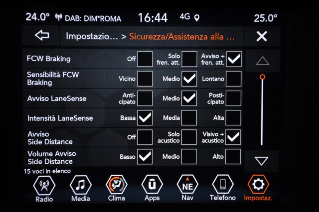 JEEP Renegade usata, con Touch screen