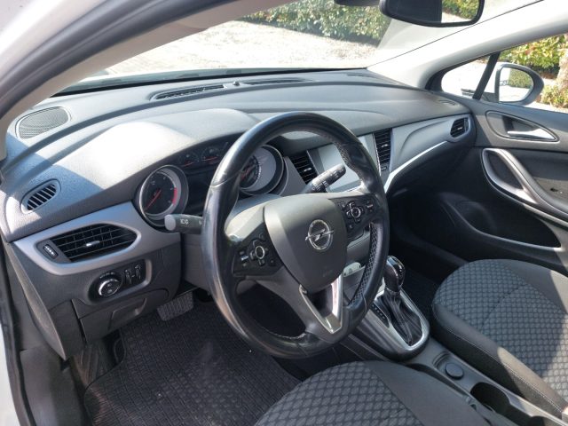 OPEL Astra usata, con Autoradio