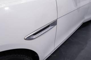 JAGUAR XE usata 33