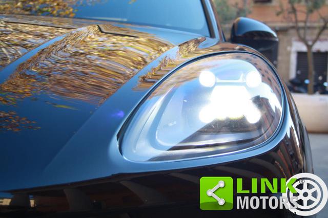 PORSCHE Macan usata 105