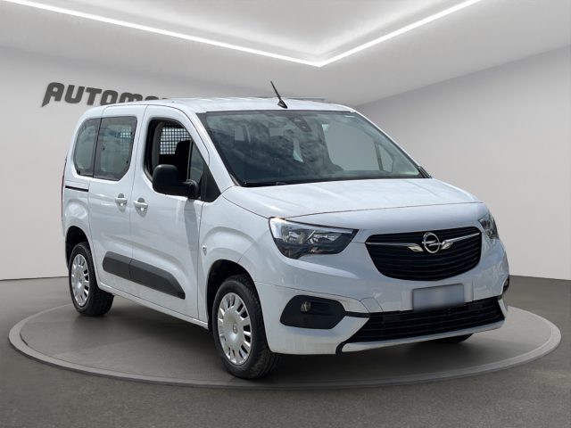 OPEL Combo usata, con Climatizzatore
