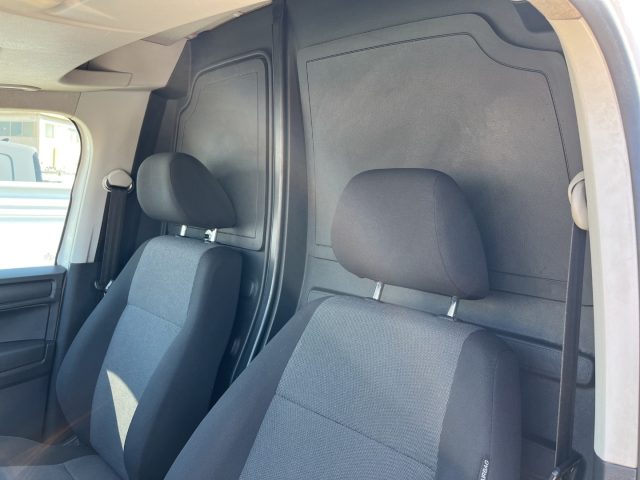 VOLKSWAGEN Caddy usata 17