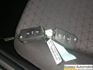 VOLKSWAGEN T-Cross usata, con Frenata d