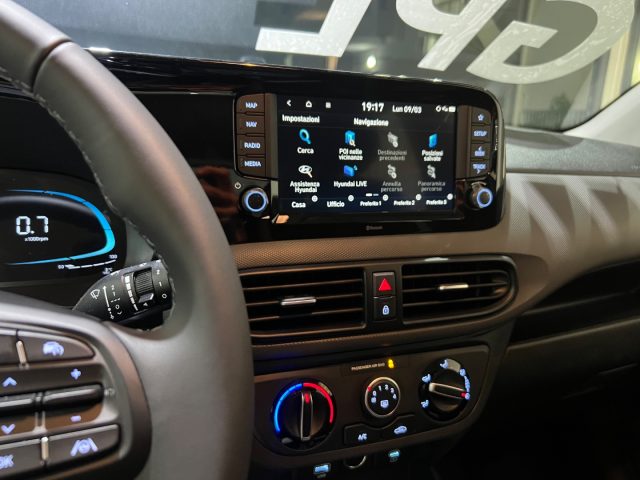 HYUNDAI i10 usata, con Controllo vocale