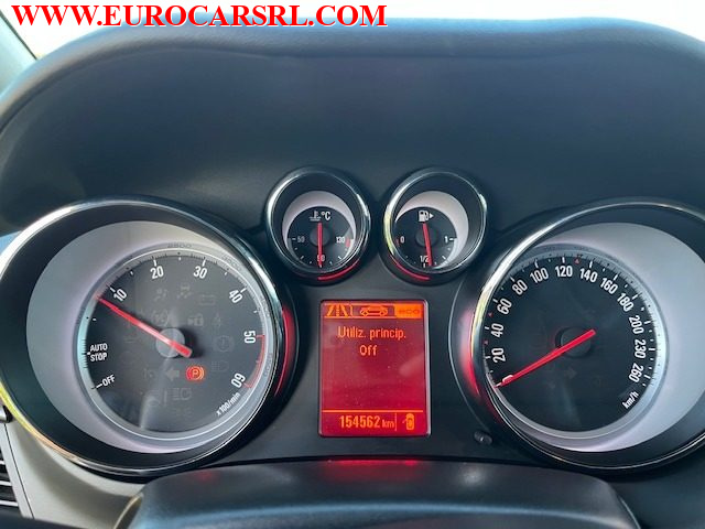 OPEL Zafira Tourer usata, con Specchietti laterali elettrici