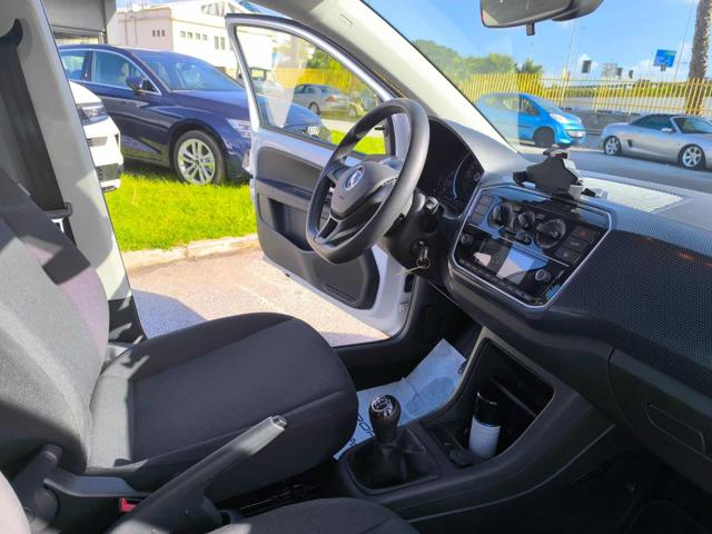 VOLKSWAGEN up! usata, con Cruise Control