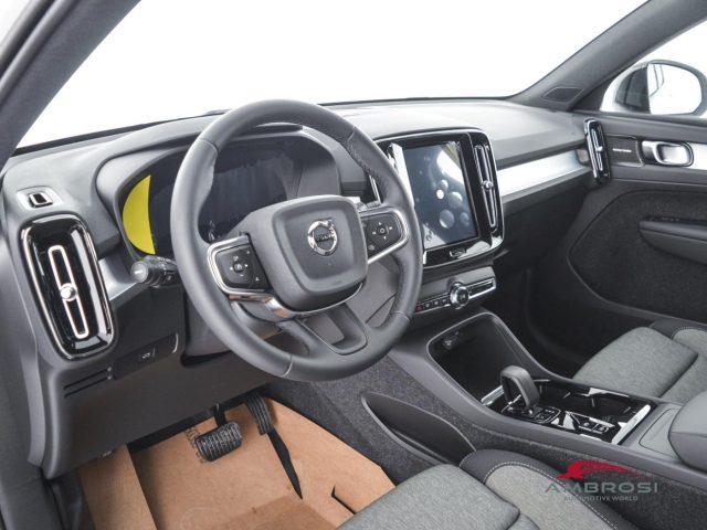 VOLVO XC40 usata 7