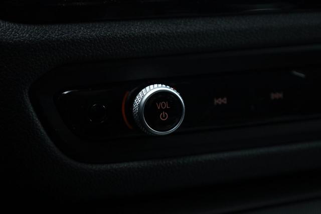 BMW 320 usata, con Luci diurne LED