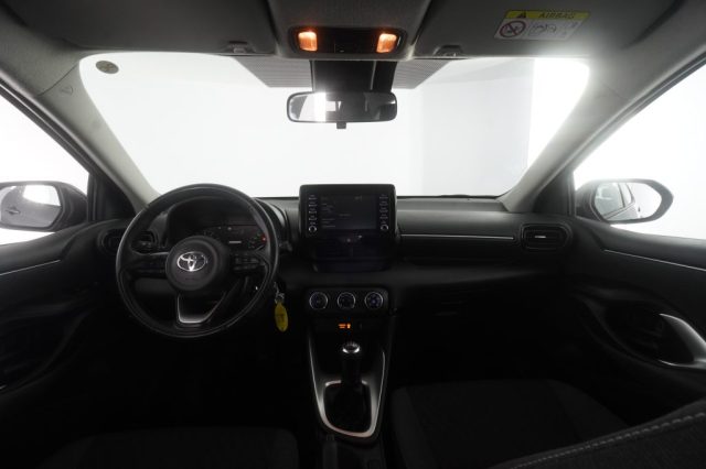TOYOTA Yaris usata 3