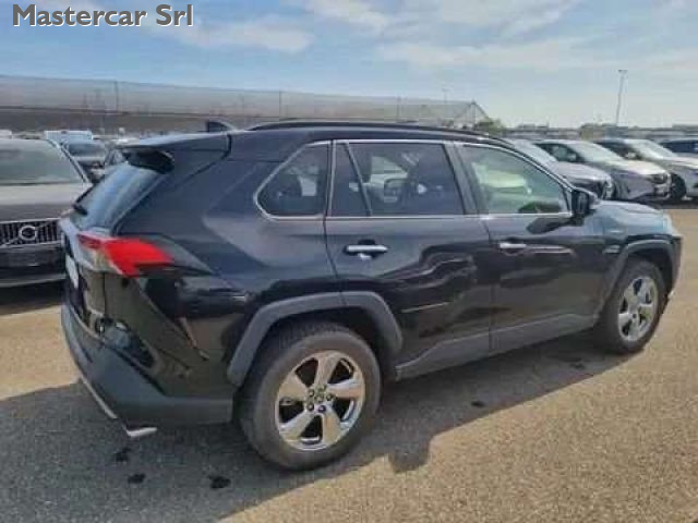TOYOTA RAV 4 usata, con Antifurto