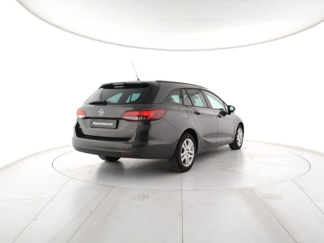 OPEL Astra usata, con Alzacristalli elettrici