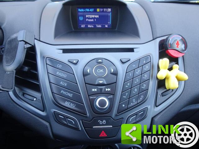 FORD Fiesta usata, con Fari Xenon