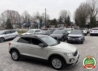 VOLKSWAGEN T-Roc usata, con Cerchi in lega