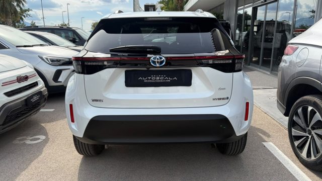 TOYOTA Yaris Cross usata, con Autoradio