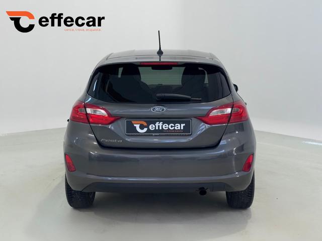 FORD Fiesta usata, con Autoradio