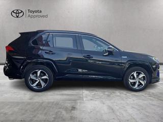 TOYOTA RAV 4 MY23 usata, con Antifurto