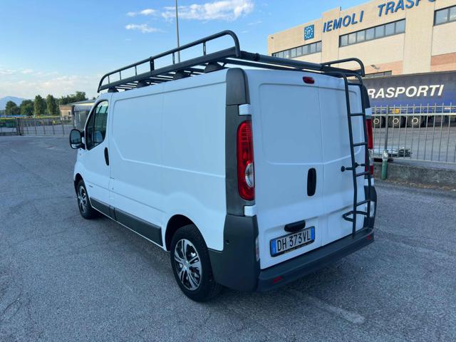 RENAULT Trafic usata, con Autoradio