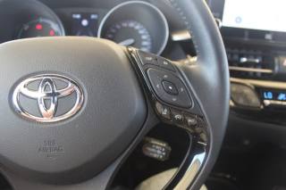 TOYOTA C-HR usata, con Sedile posteriore sdoppiato