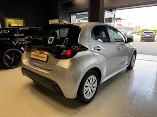TOYOTA Yaris usata, con Autoradio