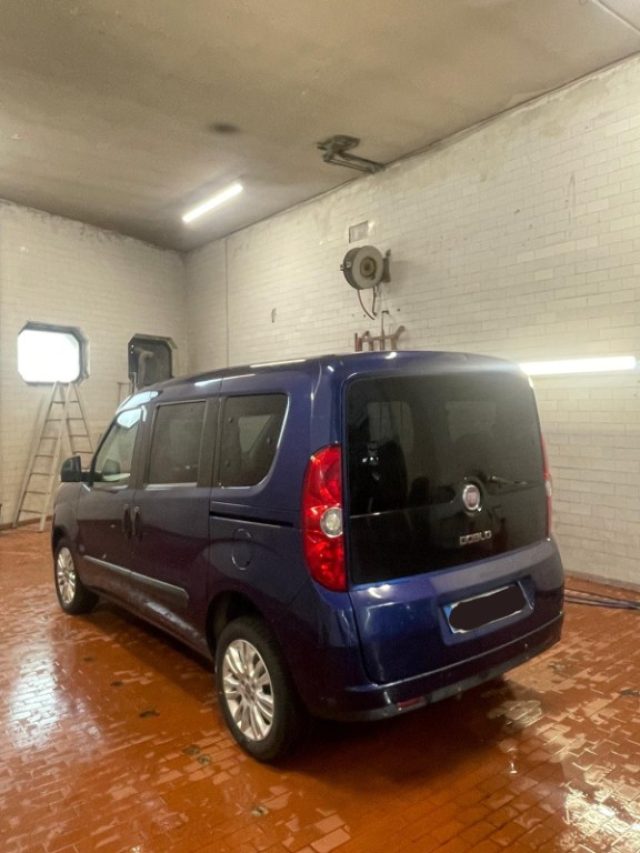 FIAT Doblo usata, con Isofix