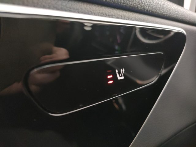 MERCEDES-BENZ GLC 220 usata, con Sistema di navigazione