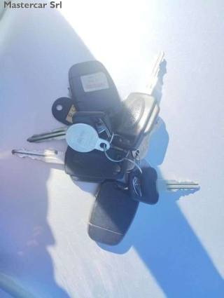 LAND ROVER Defender usata 10