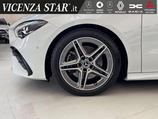 MERCEDES-BENZ CLA 200 usata, con Alzacristalli elettrici