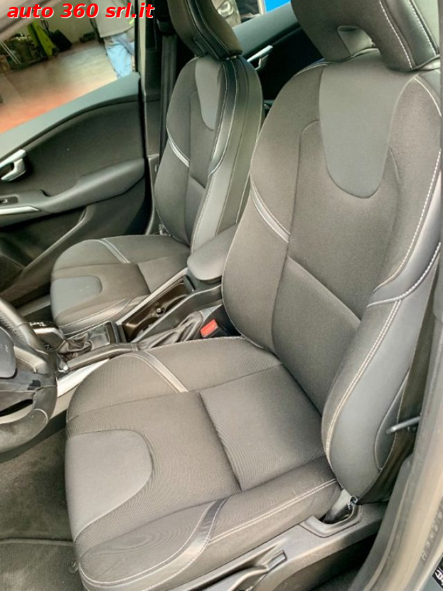 VOLVO V40 usata, con Controllo trazione