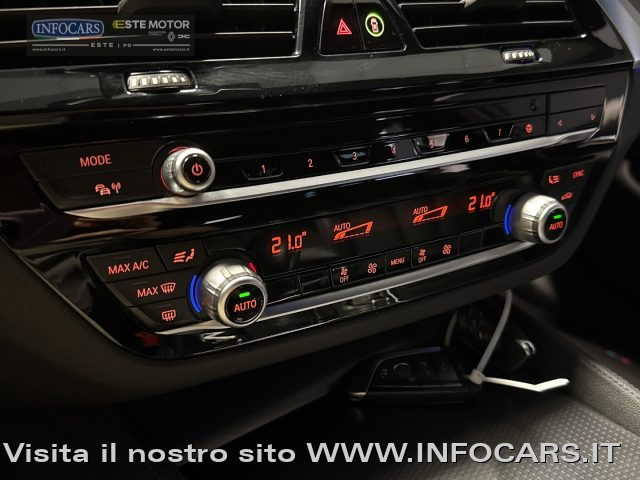 BMW 520 usata, con Touch screen