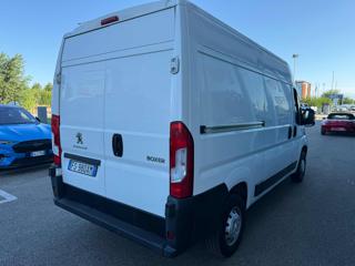 PEUGEOT Boxer usata, con Servosterzo