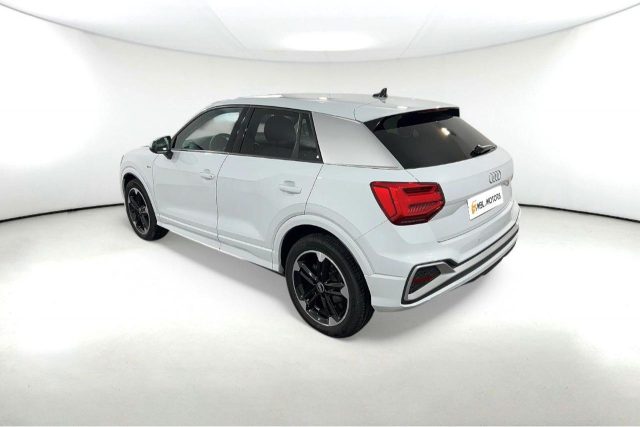 AUDI Q2 usata, con Park Distance Control