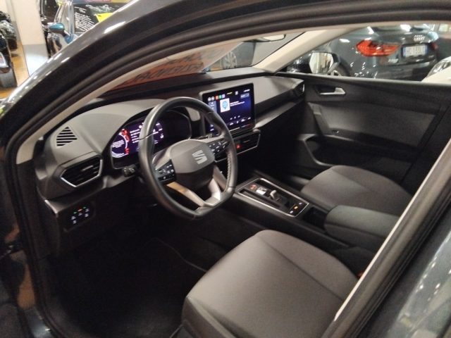 SEAT Leon usata, con Fari LED