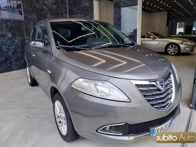 LANCIA Ypsilon usata, con Chiusura centralizzata