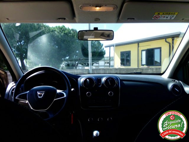 DACIA Sandero usata, con Lettore CD