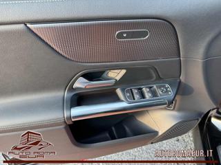MERCEDES-BENZ GLA 200 usata, con Chiusura centralizzata