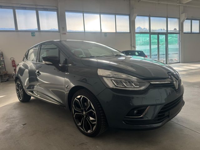 RENAULT Clio usata, con Airbag