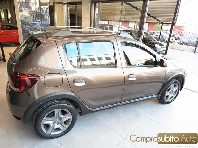 DACIA Sandero usata, con Alzacristalli elettrici