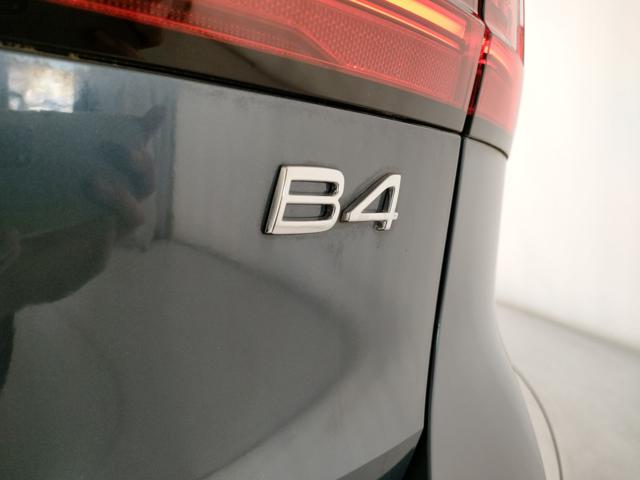 VOLVO V90 usata, con Autoradio digitale
