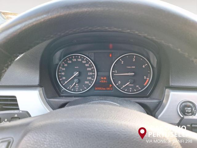 BMW 318 usata, con Fari Xenon