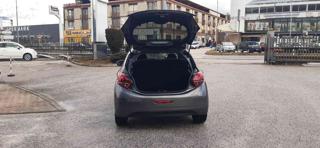 PEUGEOT 208 usata, con Bluetooth