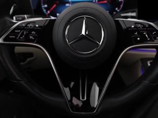 MERCEDES-BENZ E 220 usata, con ESP