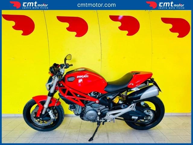 DUCATI Monster 696 usata 2